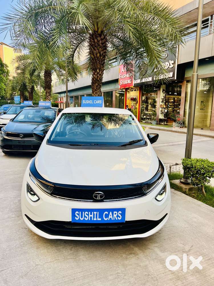 Tata Altroz 1.2 Xt, 2026, Petrol