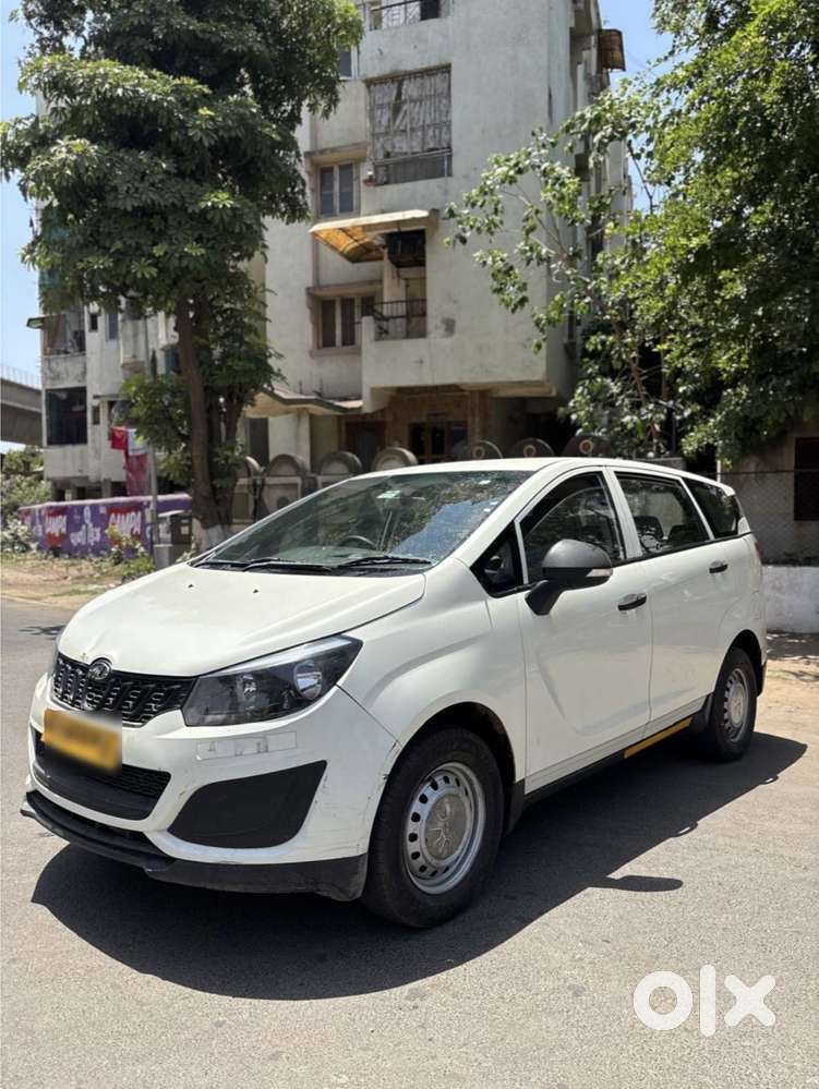 Mahindra Marazzo M2 8str, 2022, Diesel