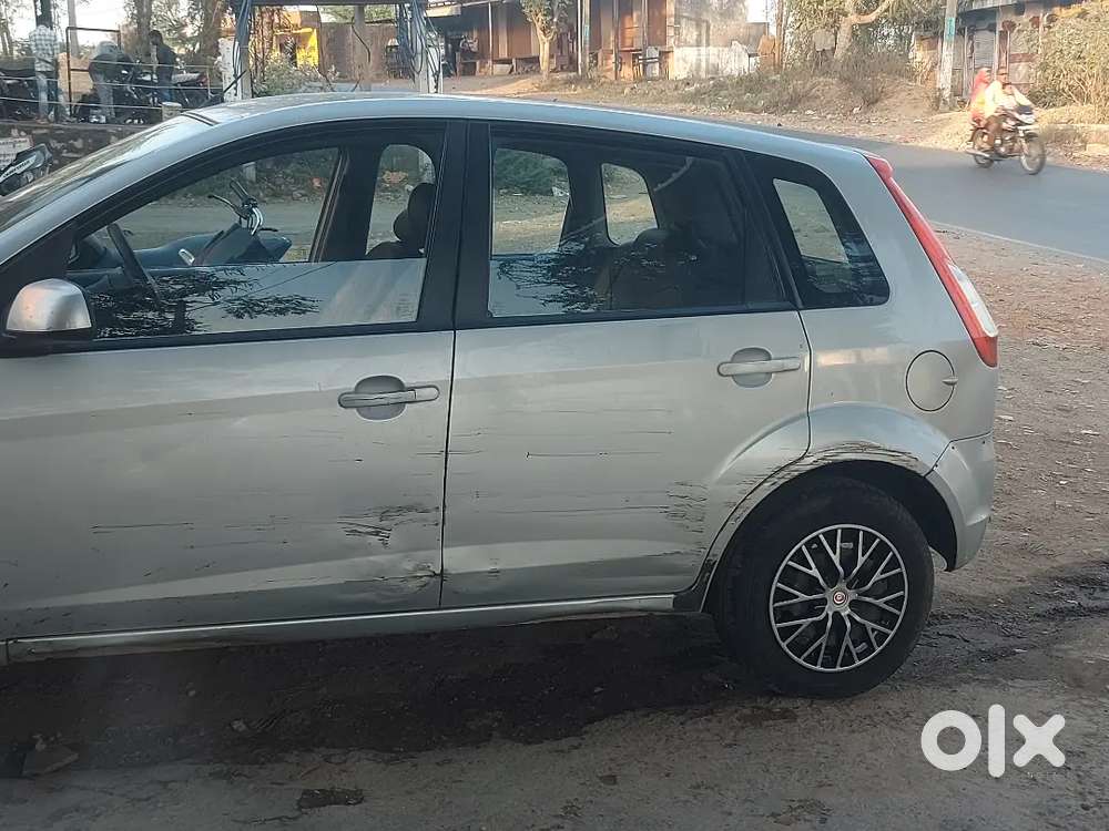 Ford Figo 2013 Diesel 76000 Km Driven