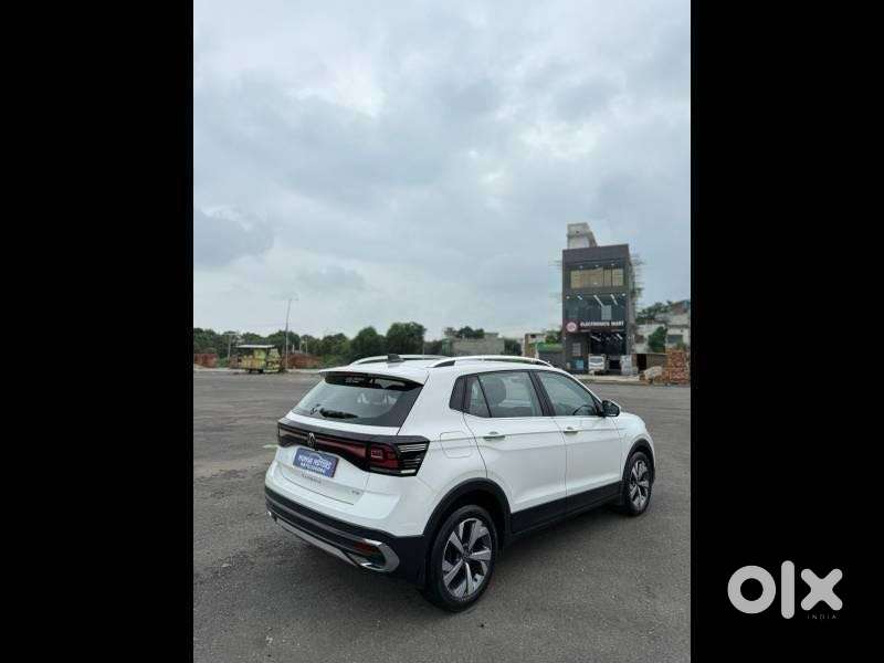 Volkswagen Taigun 1.0 Tsi Topline At, 2022, Petrol