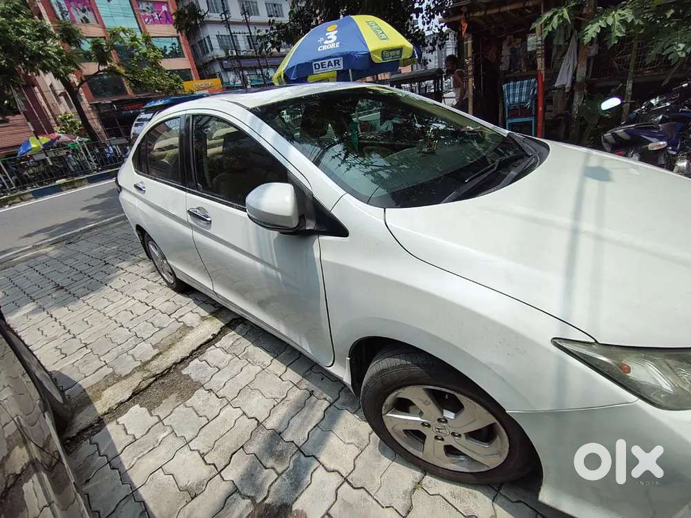Honda City 2015.  2016 Registered