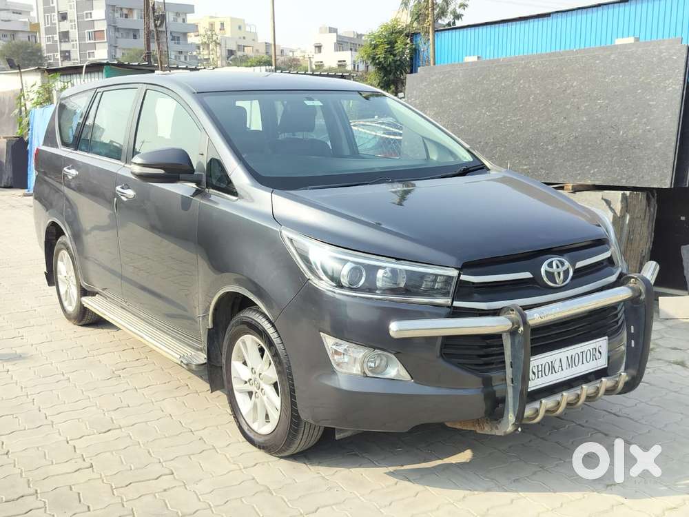 Toyota Innova Crysta