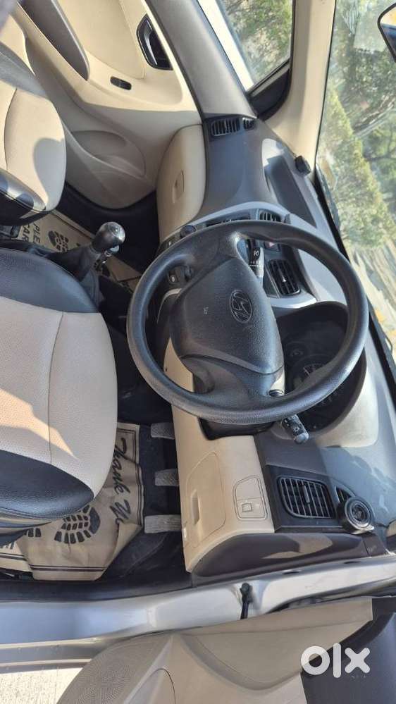 Hyundai Eon Era +, 2016, Petrol