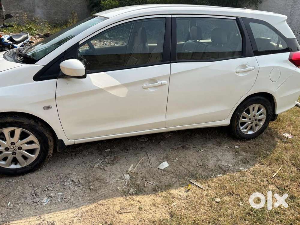 Honda Mobilio Diesel 2015