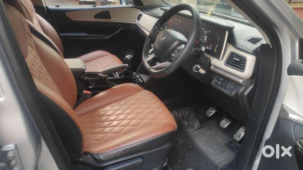 Mahindra Xuv700 2.2 Ax 5 Diesel Mt 7 Str, 2024, Diesel