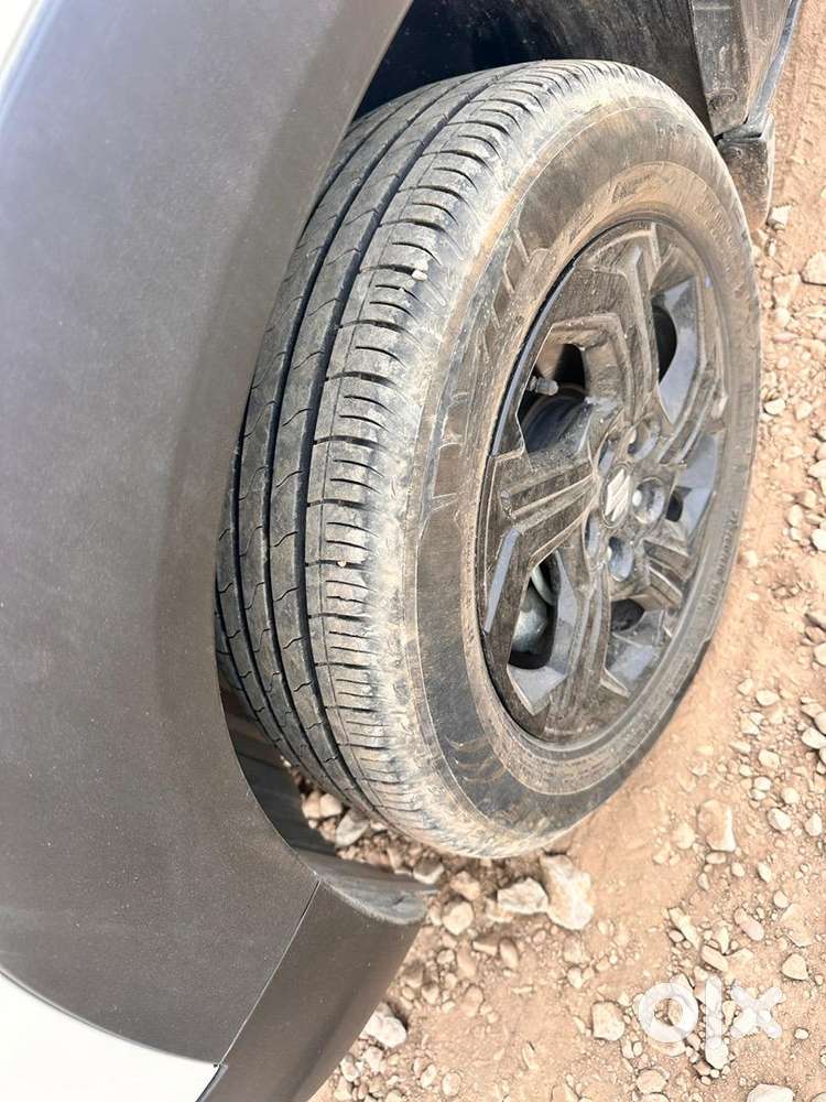 Maruti Suzuki Brezza 2025 Cng & Hybrids 18620 Km Driven