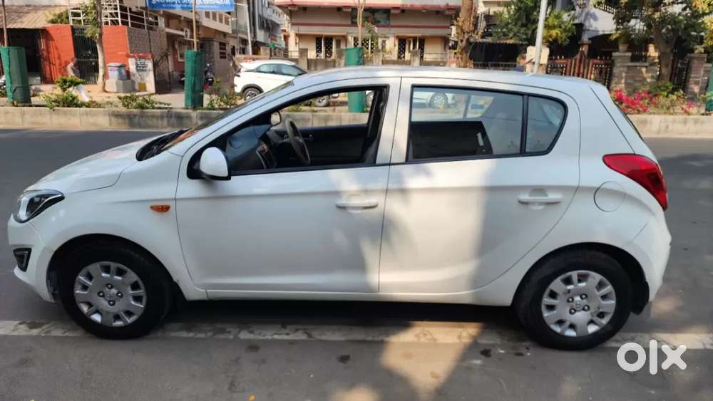 Hyundai I20 Magna, 2012, Petrol