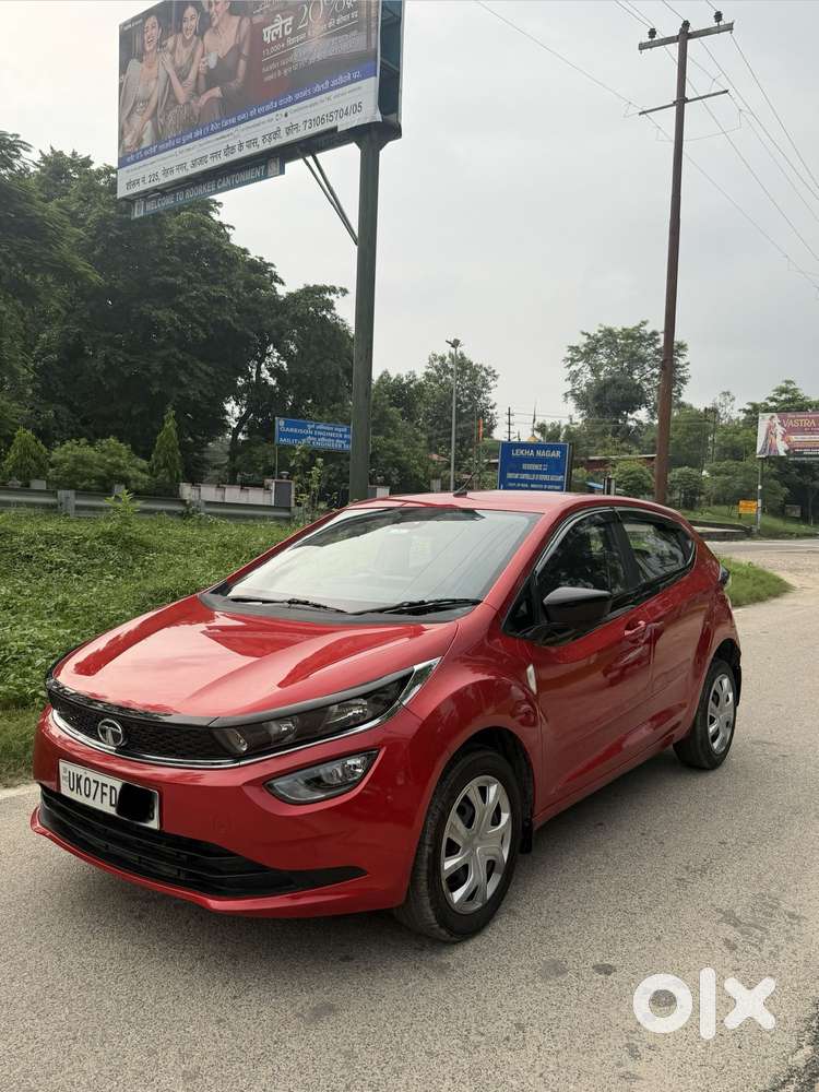 Tata Altroz 1.2 Xt, 2022, Petrol