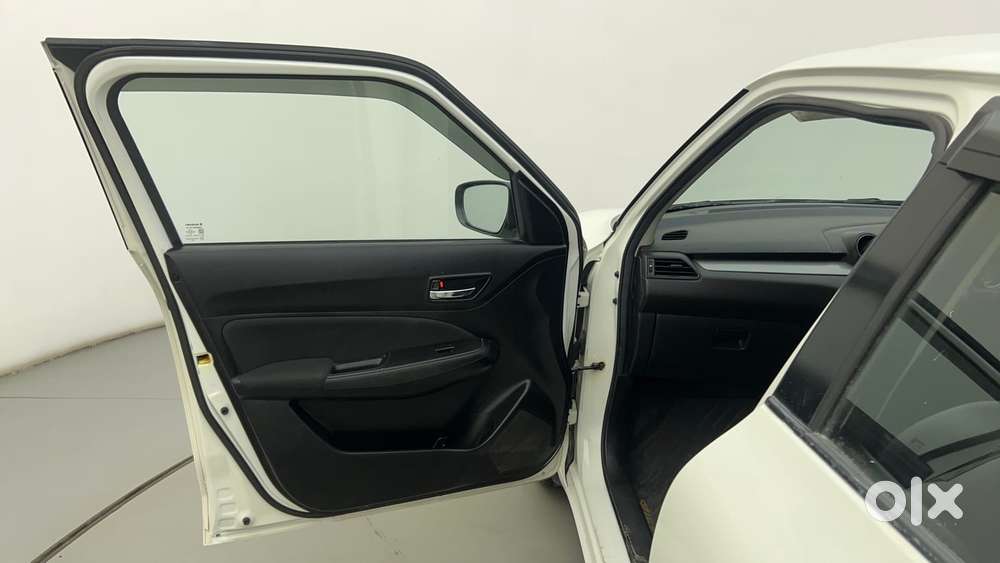 Maruti Suzuki Swift Vvt Vxi, 2019, Petrol