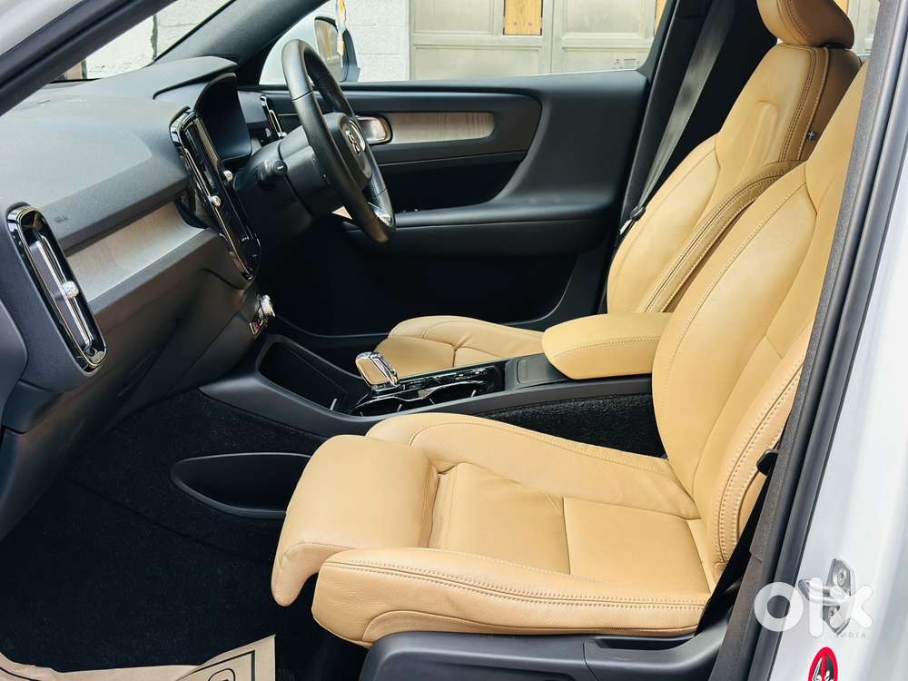 Volvo Xc40 D4 Awd Inscription, 2018, Diesel