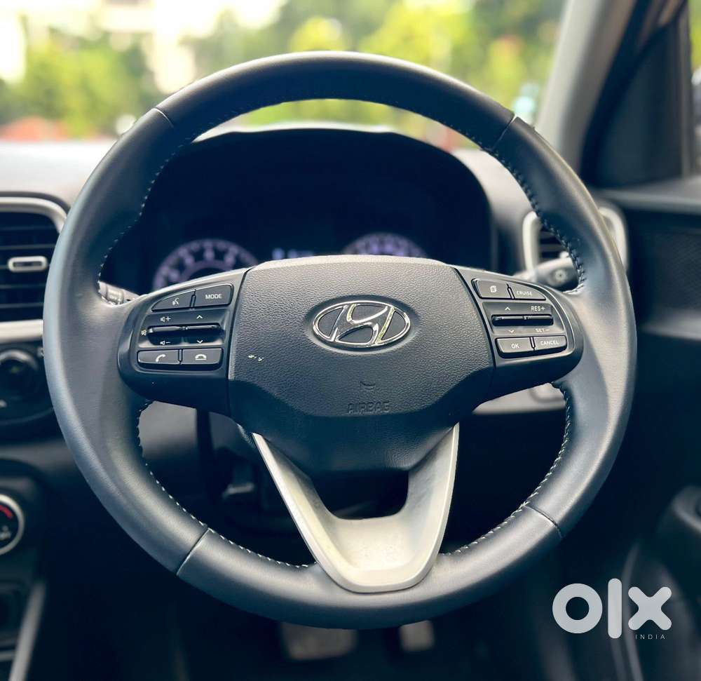 Hyundai Venue 1.0 Sx (o) Turbo Dct, 2020, Petrol