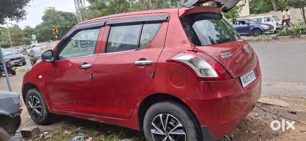 Maruti Suzuki Swift 2011 car