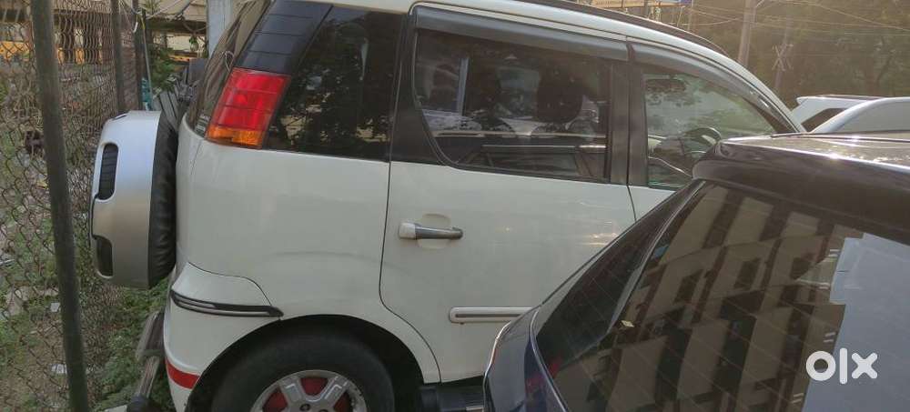 Mahindra Quanto C8, 2013, Diesel