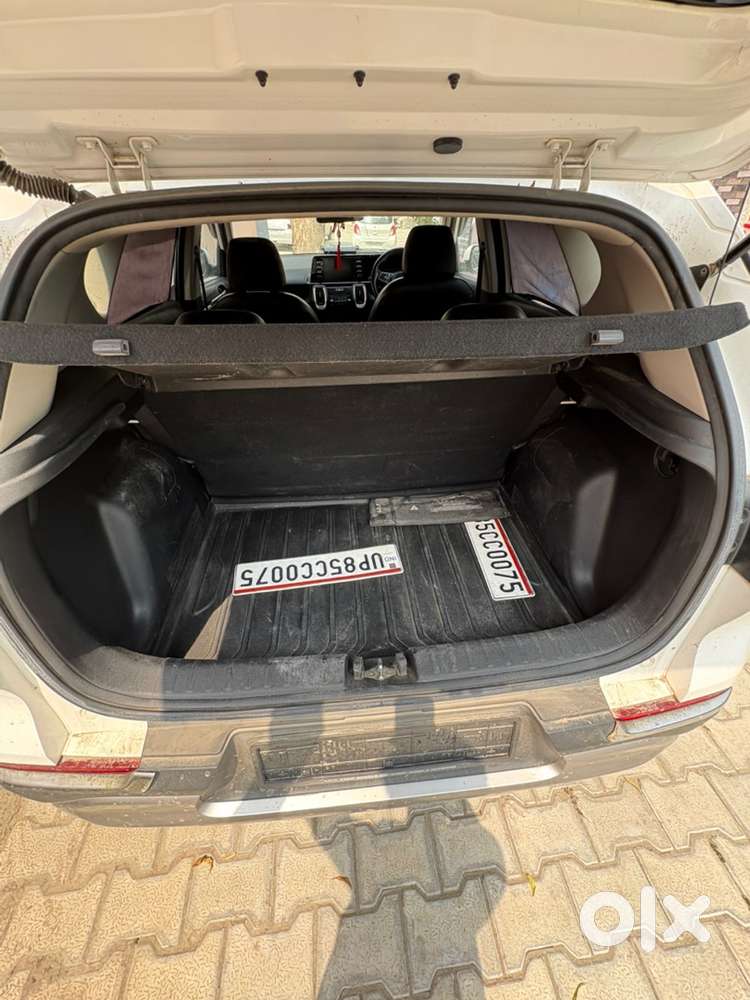 Kia Sonet Petrol 2022