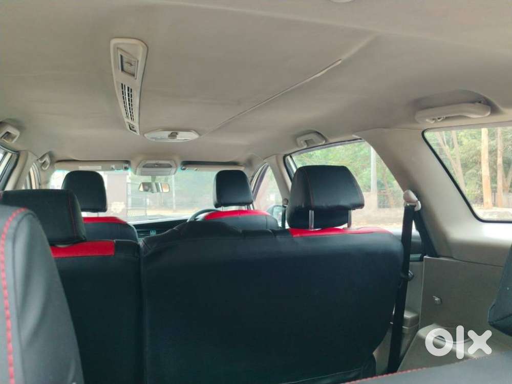 Mahindra Marazzo M4 8str, 2018, Diesel