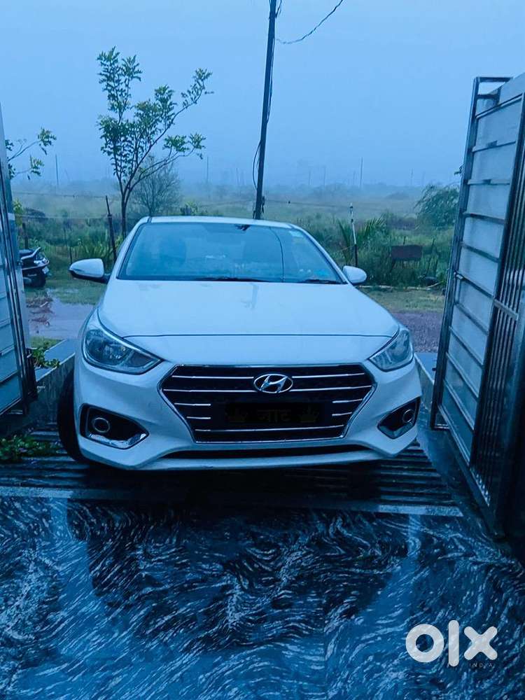 Hyundai Diesel 2018 Car