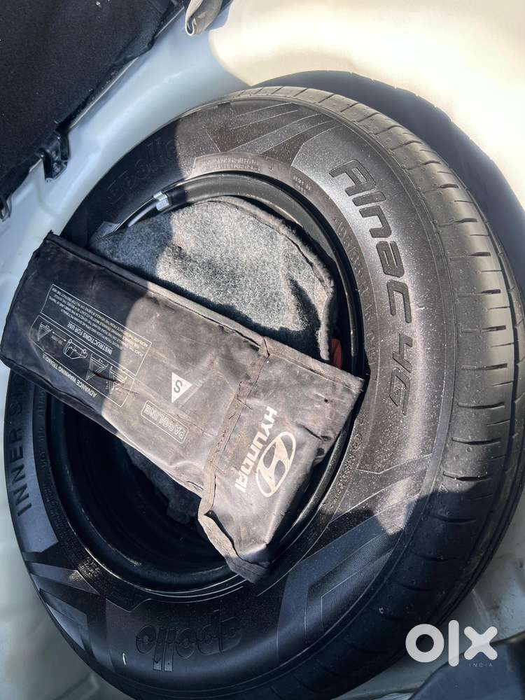 Hyundai Venue, 2024, Petrol