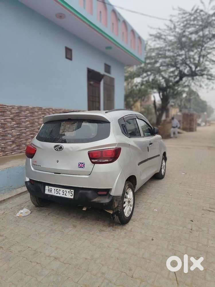 Mahindra Petrol Car 2016