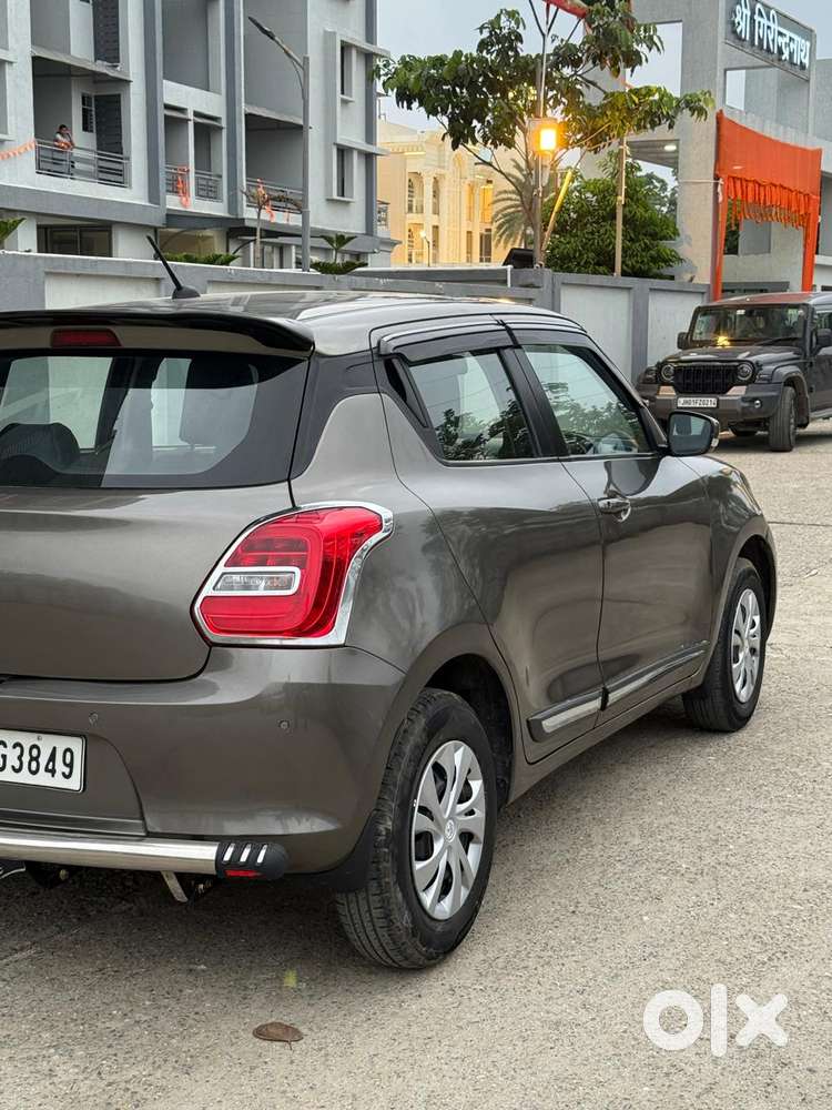 Maruti Suzuki Swift Vvt Vxi, 2021, Petrol