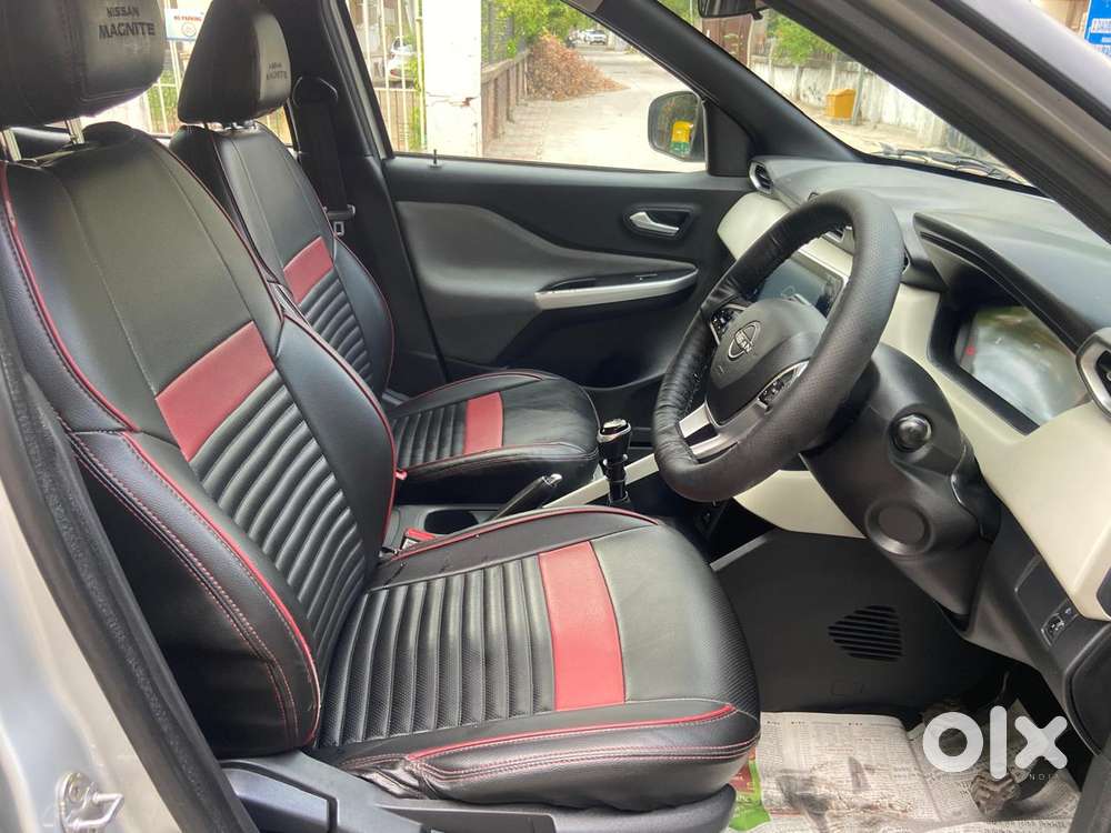 Nissan Magnite 1.0 Xv, 2021, Petrol