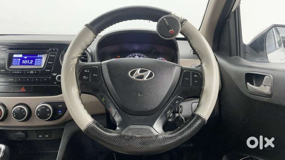 Hyundai Grand I10 1.2 Kappa Sportz, 2015, Petrol