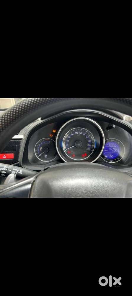 Honda Jazz V Automatic, 2015, Petrol