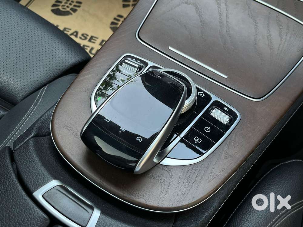 Mercedes-benz E-class Exclusive E 200, 2019, Petrol