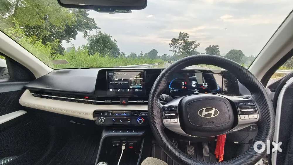 Hyundai Verna 1.5 Petrol Mt 2025