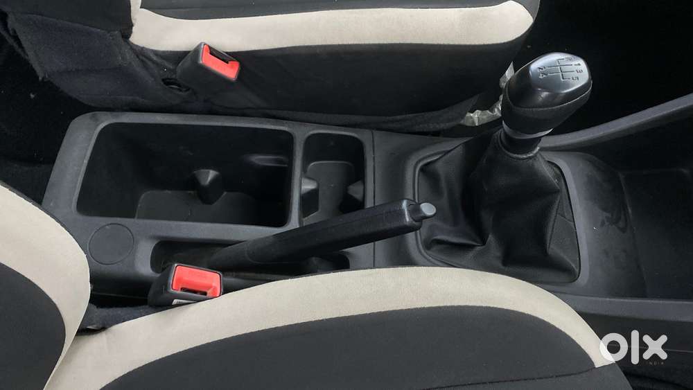 Renault Triber Rxl, 2022, Petrol