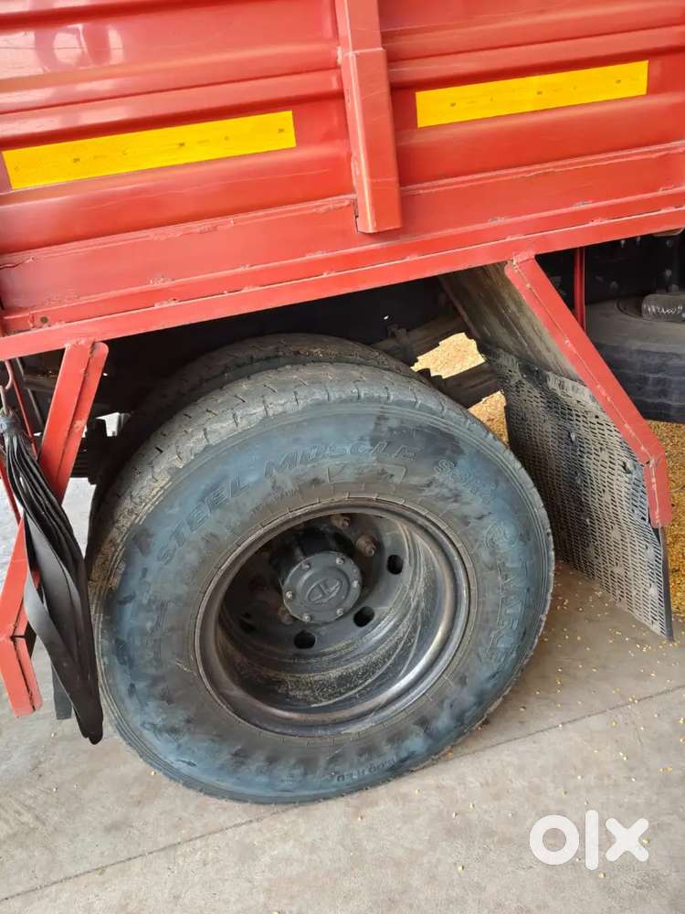 Good Condition All Tyre New All Paper Clear