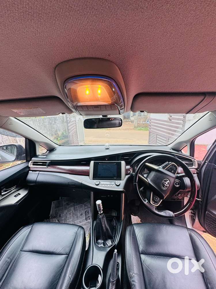 Toyota Innova Crysta 2016 Diesel Manual