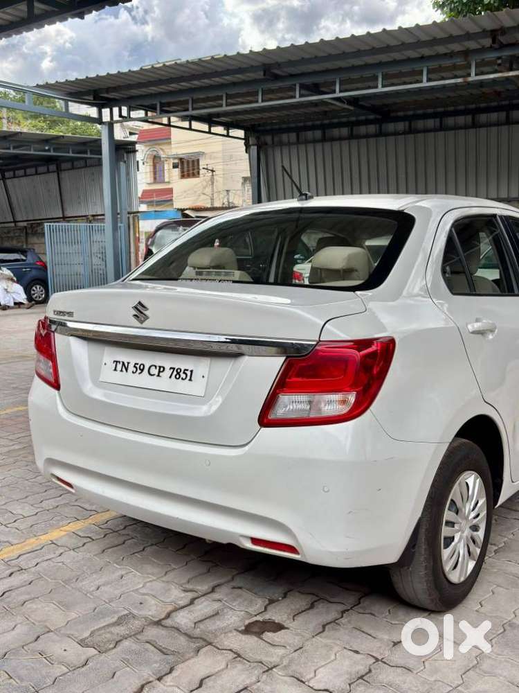 Maruti Suzuki Dzire 1.2 Vxi, 2022, Petrol