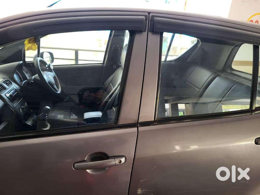 Maruti Suzuki Ritz Lxi 2012
