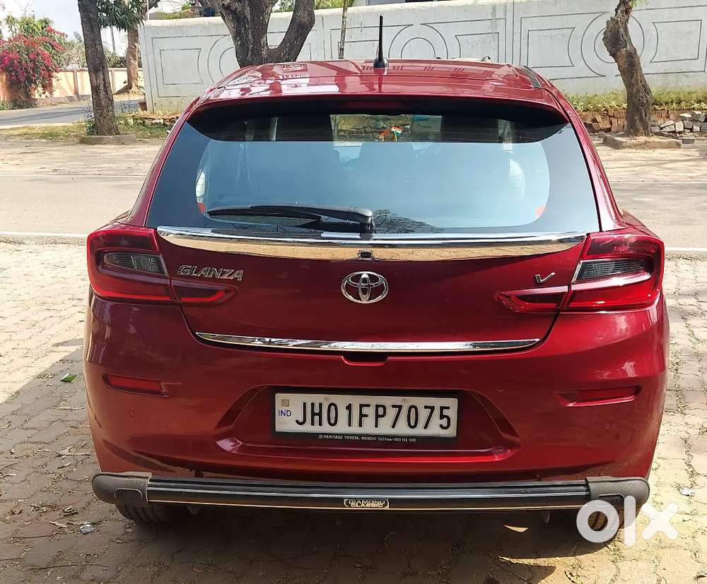 Toyota Glanza1.2 V Top Model 2024 Petrol 4200 Km Driven