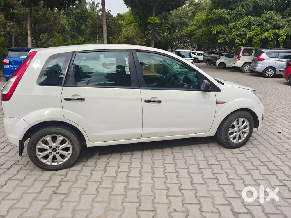 Ford Figo Petrol 2013