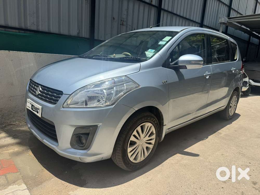 Maruti Suzuki Ertiga Zxi Shvs, 2013, Petrol