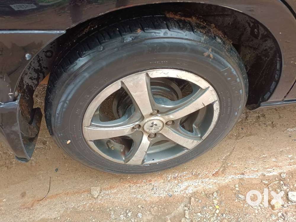 Alloy Wheels Tyres New Rear Spoiler