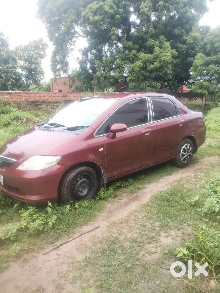 Honda City Zx Petrol 2004