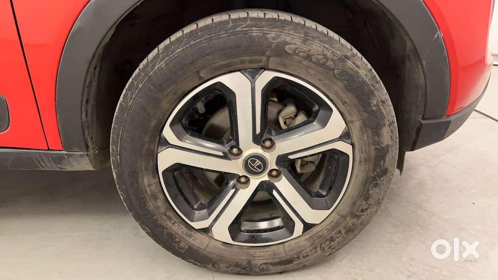 Tata Nexon 1.2 Revotron Xza Plus (o), 2022, Petrol