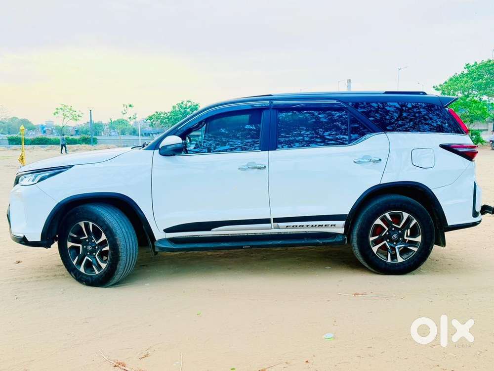 Toyota Car Legender +