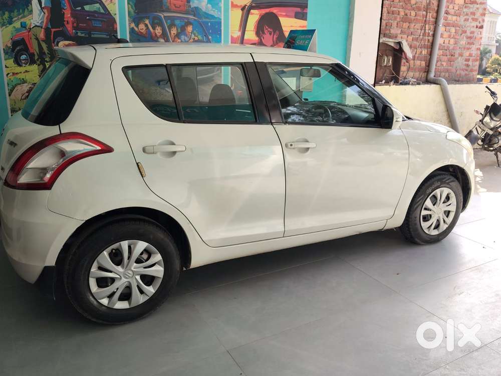Maruti Suzuki Swift Vxi Deca, 2012, Petrol
