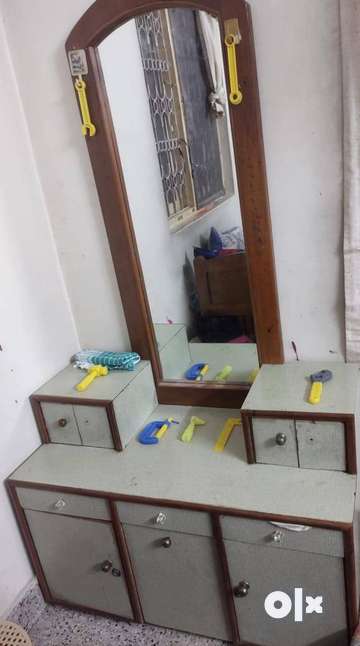 Dressing table online for sale olx