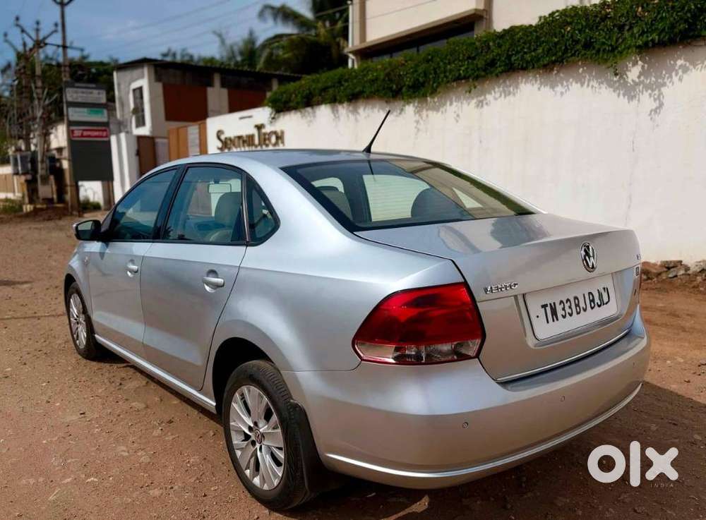Volkswagen Vento Petrol Highline, 2015, Petrol