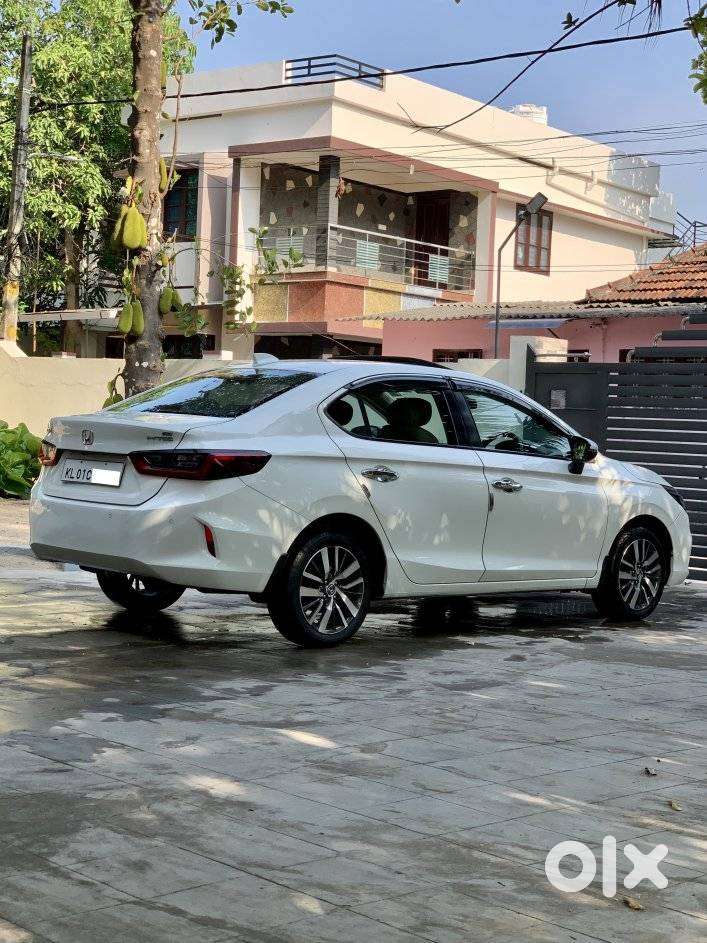 Honda City Zx Petrol Mt, 2021, Petrol
