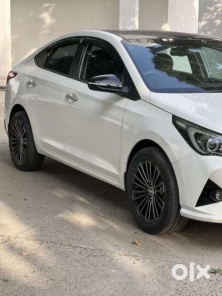 Hyundai Verna 1.5 Sx (o) Diesel At, 2022, Diesel