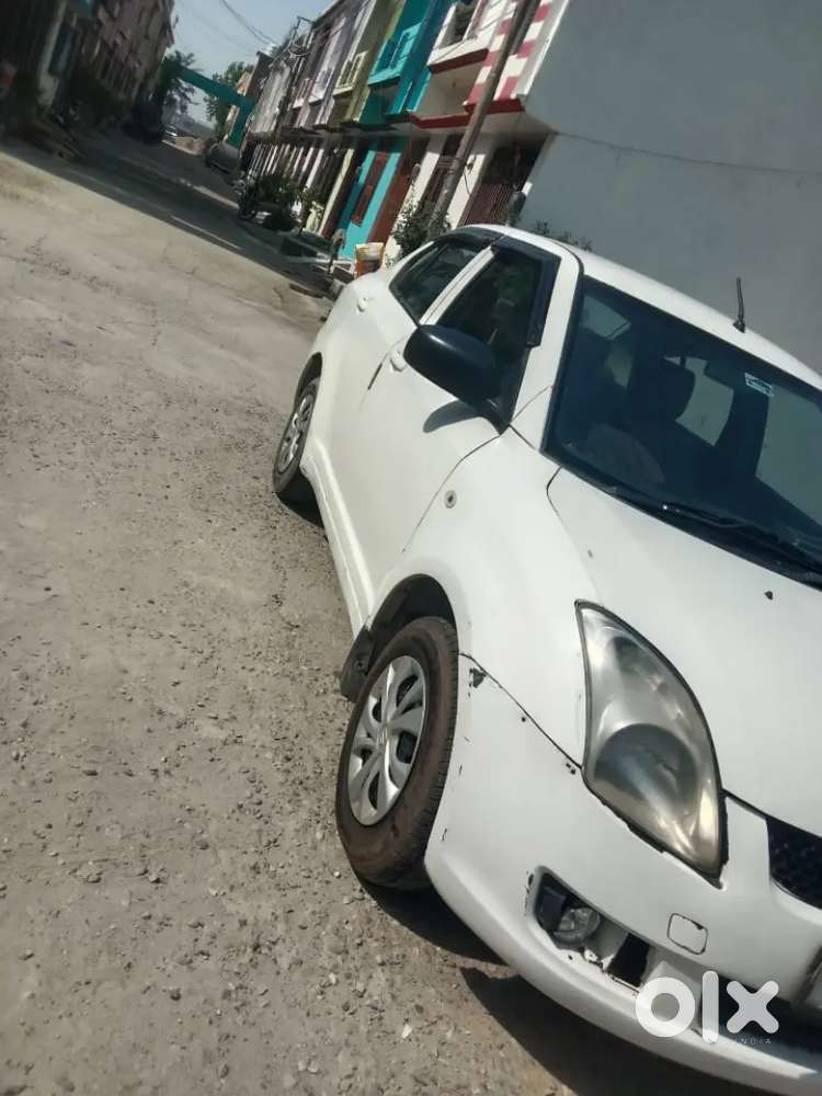 Gadi Bahut Achhi Hai Koi Kami Nahi Hai Tyre Agle New Hai