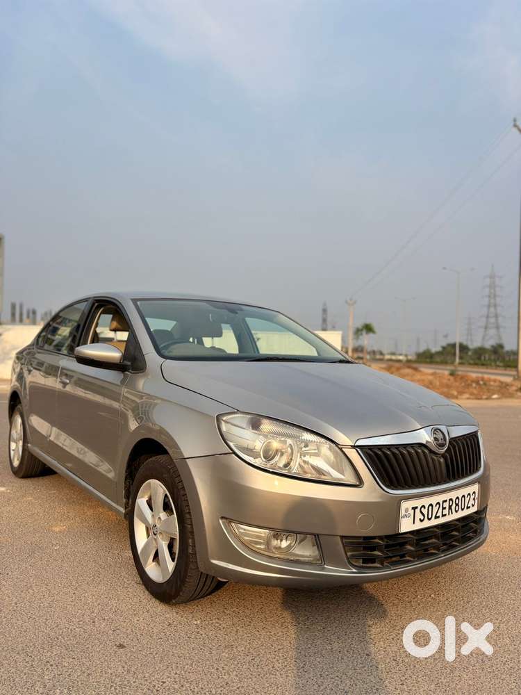 Skoda Rapid 2013-2016 1.6 Mpi At Style Plus, 2016, Petrol