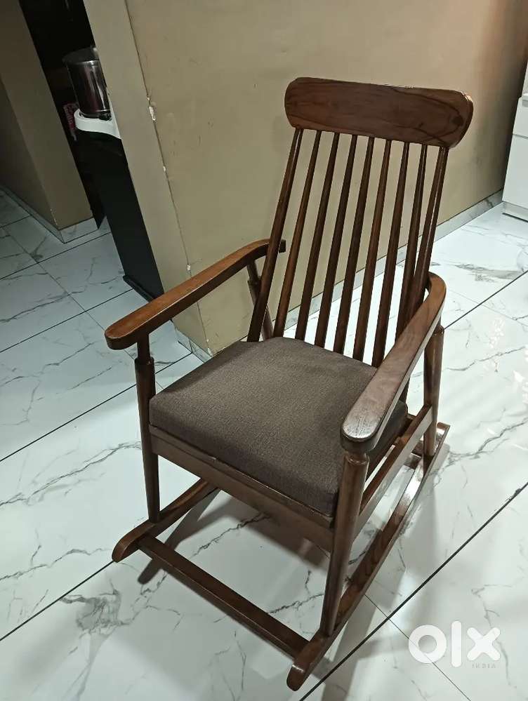 Carousell Folding Chair Olx Rocking Chair Sofa Dining 1819992432
