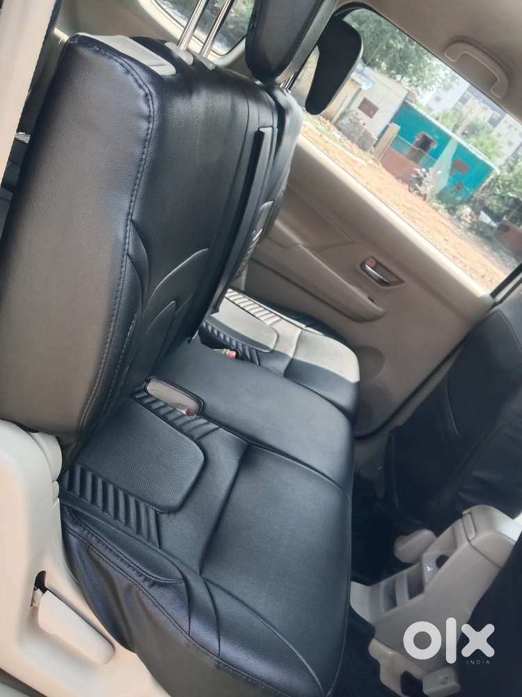 Maruti Suzuki Ertiga 1.5 Zxi, 2022, Petrol