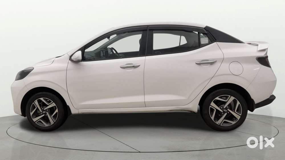 Hyundai Aura 1.2 Sx Cng, 2023, Cng & Hybrids